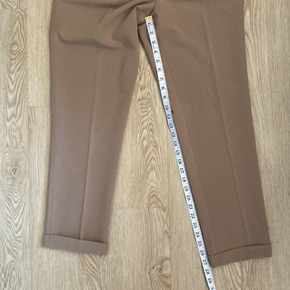 Classic Workwear Forever 21 Tailored Pants Preppy Neutral Trousers M Office Chic - Picture 8 of 12